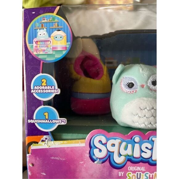 Squishville Star Student 2” Mini Plush Set - Picture 3 of 5